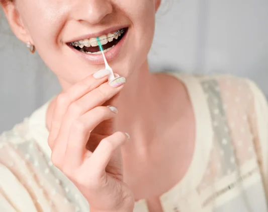 gdzie w gadańsku założyć aparat stały